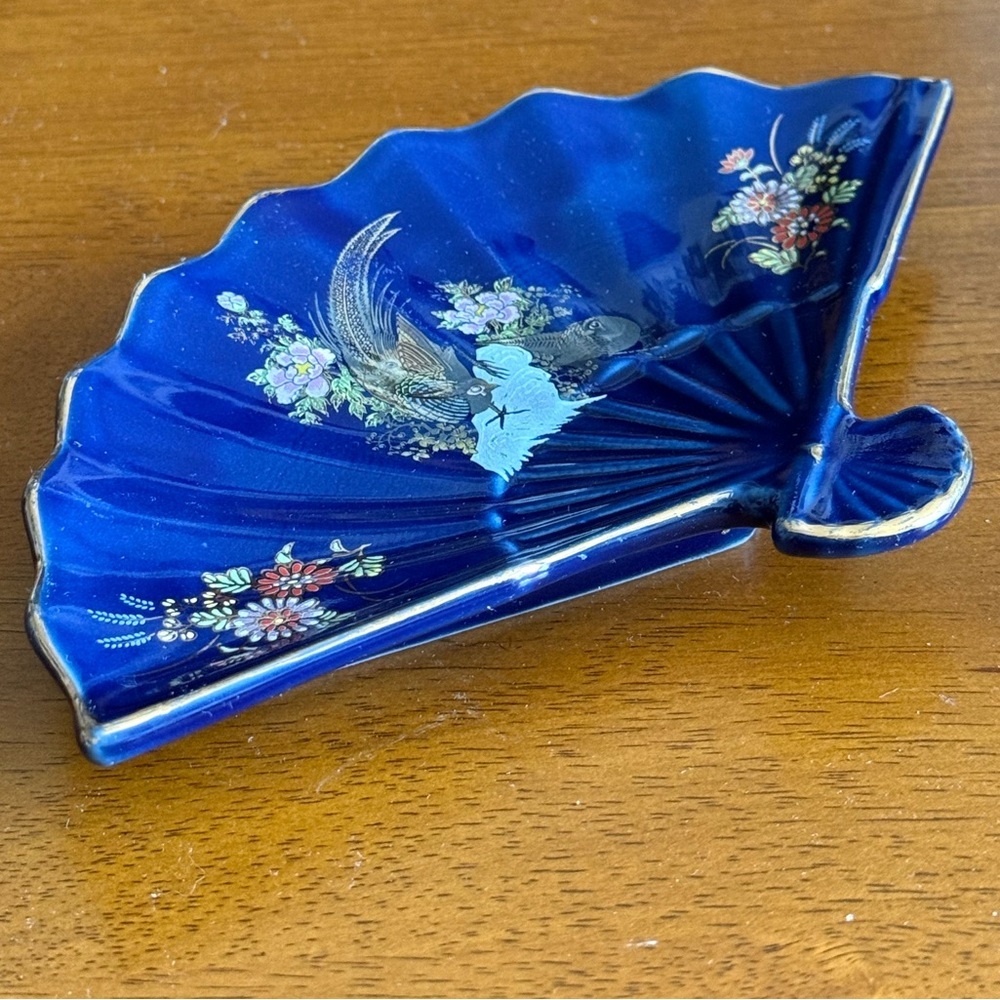 Vintage Kutani Japan Cobalt Blue Floral Pheasant Porcelain Fan Trinket Dish - Picture 6 of 9
